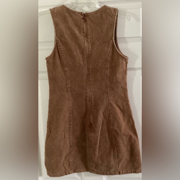 Le Lis Boutique Tan Brown Corduroy Jumper Dress Women’s Medium NWT - Picture 2 of 5